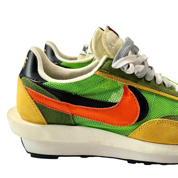 NIKE x SACAI LdWaffle Green Gusto sneakers - Picture 11 of 11